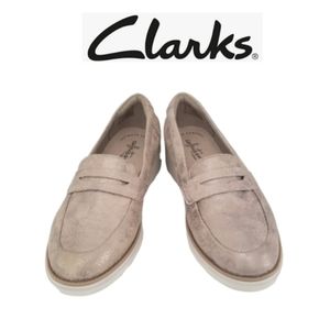 CLARKS Sharon Ranch Penny Loafers